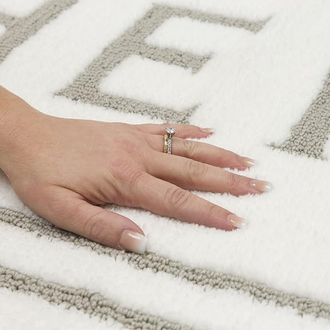 Mohawk Home Hers Flint 2' x 3' 4" Bath Mat