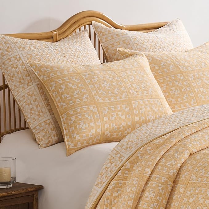 Greenland Home Fashions Granny Squares Vintage Matelassé Collection Standard Pillow Sham