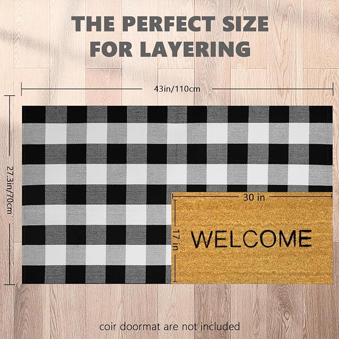 Buffalo Plaid Area Rug, Checkered Rug 27.5x43 Inches, Black and White Rug, Washable Cotton Mat for Front Porch, Entryway, Kitchen, Living Room, Home Decor