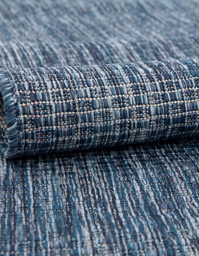 Unique Loom Outdoor Solid Collection Area Rug (6' 1" Round Blue/Navy Blue)