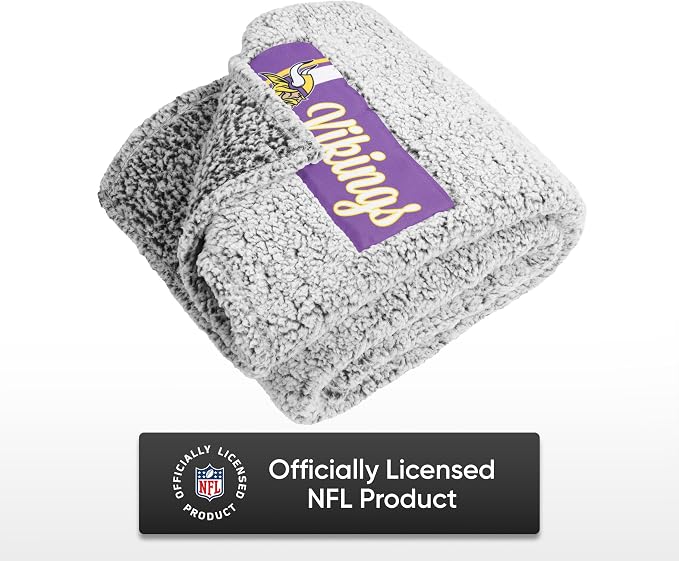 FOCO NFL Team Color Big Logo Cloud Sherpa Blanket 60" x 70"
