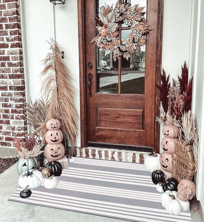 Grey and White Striped Doormat 24'' x 35'' Front Porch Rug Machine Washable Indoor Outdoor Doormat for Front Porch Hand-Woven Entryway Rug for Laundry/Bathroom/Bedroom