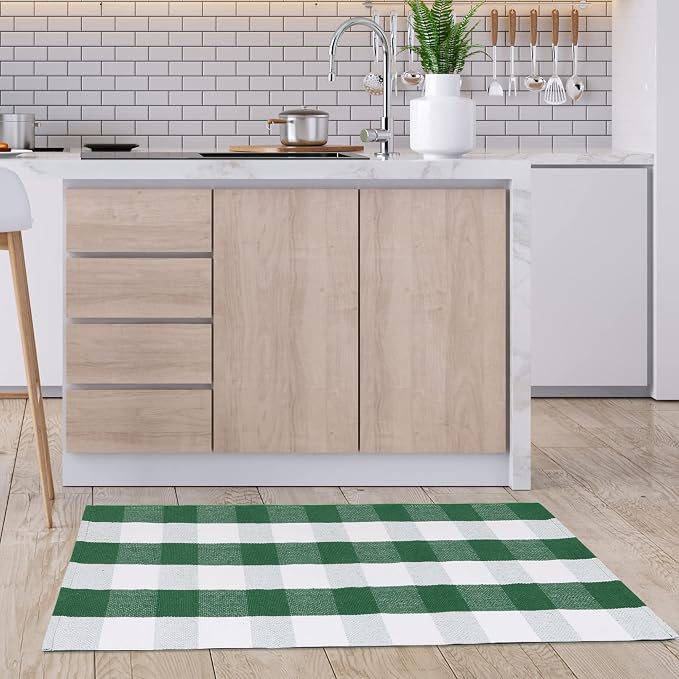 uxcell Buffalo Check Rug,Plaid Outdoor Rug,Layered Door Mat,Cotton Gingham Rugs,Floor Mat for Front Porch/Runner/Bedroom/Kitchen/Farmhouse 51"x24" Green & White