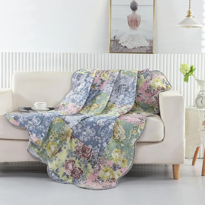 Greenland Home Emma Patchwork Floral Print Quilted Throw Blanket, 60x50-inch, Gray