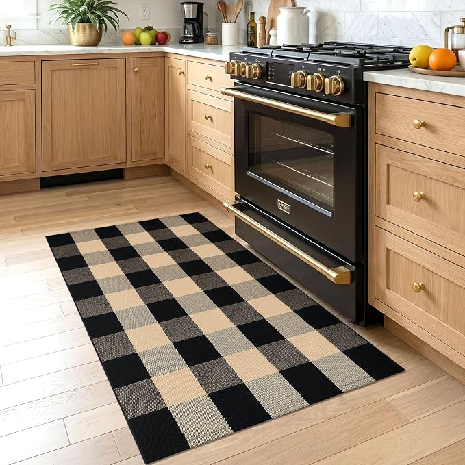 KOZYFLY Buffalo Plaid Area Rugs 2.3x3.6 Ft Brown and Black Rug Washable Front Door Mat Woven Cotton Indoor Outdoor Rug for Front Porch Kitchen Entryway Patio Farmhouse Checkered Doormat