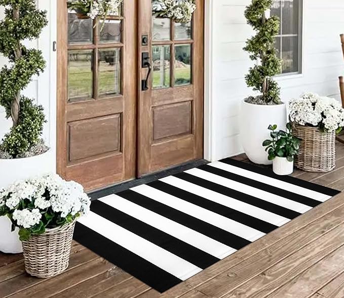 Striped Outdoor Rug 24"x51",Cotton Woven Washable Black and White Front Door Mat Farmhouse Layered Door Mats Throw Rugs for Porch/Bedroom/Home Entrance Decor