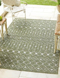 Unique Loom Outdoor Trellis Collection Area Rug - Tribal Trellis (3' 3" x 5' 3" Rectangle, Green/ Natural)