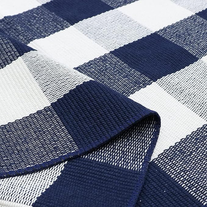 SEEKSEE Buffalo Plaid Outdoor Rug 27.5x43 Navy Blue and White Front Door Mat, Layering Rug for Porch, Washable Doormat, Front Porch Rug for Outdoor Entrance Entryway Patio Porch Decor