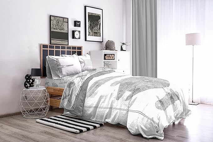 Star Wars Queen Comforter Set 7 Piece Soft Bedding for Boys, White | Millennium Falcon, Comforter Sheets Shams Pillowcases, Official Product, Soft Microfiber, Machine Washable, Boys Gift