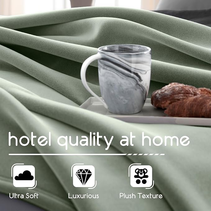 Vellux Original Blanket, Queen Size, 90x90, Sage Green | Soft Nylon Insulated, Lightweight, Machine Washable, All Season, Pet Friendly, Wont Pill or Lint