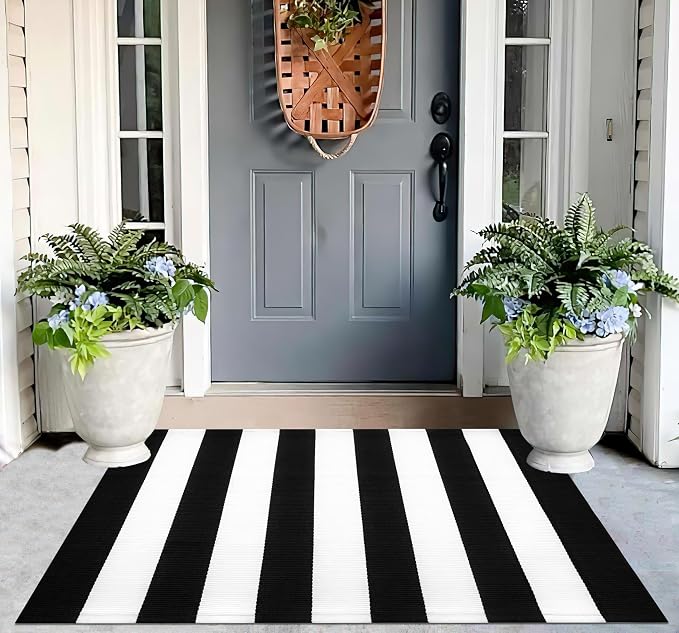 Washable Proch Rug Soft Entryway Rug 2.3'X3.6', Cotton Woven Bathroom Rugs Front Porch Decor Black and White Area Rug Outdoor Rug