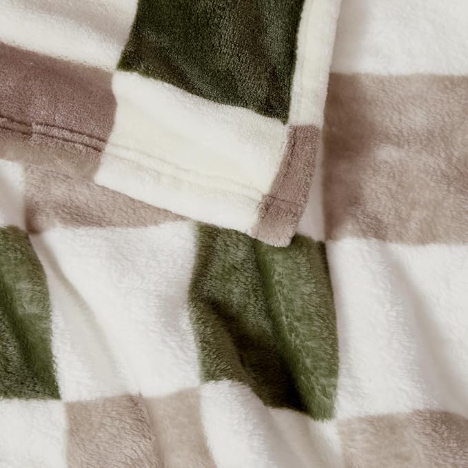 Jessica Simpson Plush 50"X70" Throw Blanket - Emery Checkerboard Olive/Grey - Luxurious Plush Blanket for Ultimate Comfort and Cozy Warmth