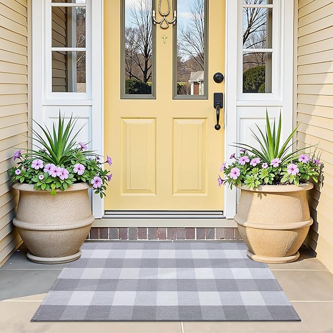 OLANLY Buffalo Plaid Rug 2' x 3' (24" x 36") – Grey and White Cotton Checkered Doormat, Washable Indoor Outdoor Rug for Layered Front Porch, Kitchen, Entryway Decor