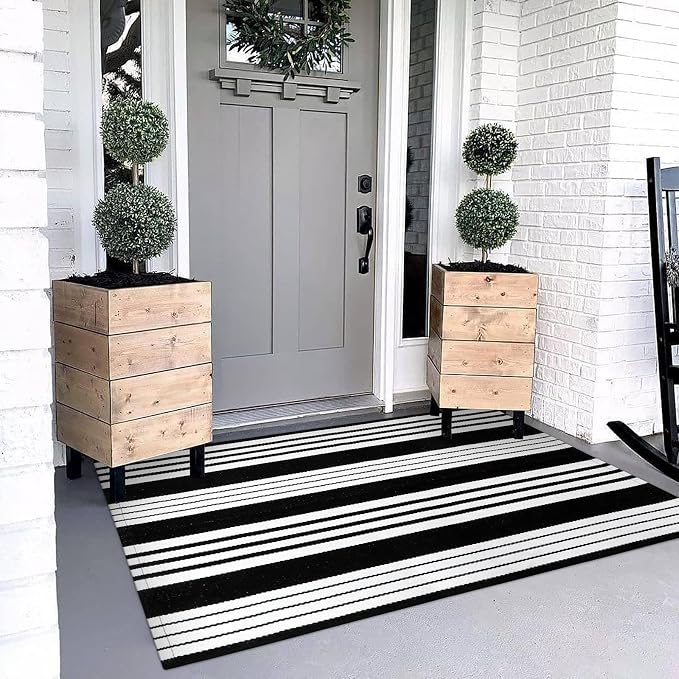 OJIA Black and White Outdoor Rug 3x5, Front Door Mat Patio Rugs Porch Decor | Cotton Woven Striped Rug Machine Washable Entryway Rug Indoor Outside Area Rug Front Door Mat for Farmhouse/Home Entrance