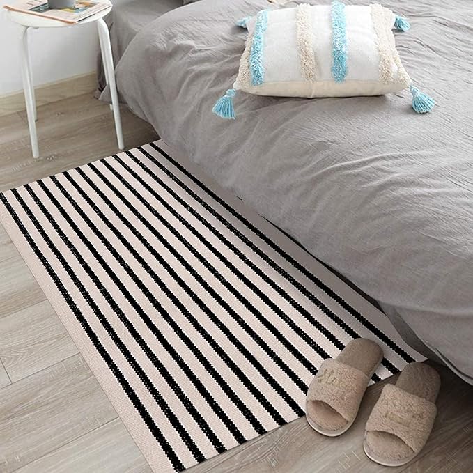 LEEVAN Outdoor Runner Rug 2x4.3 Black and White Striped Front Porch Rug | Layering Fall Doormat Farmhouse Front Porch Rug Cotton Woven Washable Throw Carpet Runner for Front Steps/Bathroom/Kitchen