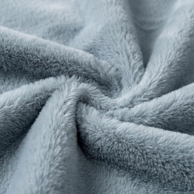 Americanflat 50x60 Double Sided Faux Fur Throw Blanket - Soft and Breathable Throw Blanket for Couch, Bed, Chair - Gray Faux Fur Blankets Perfect for Home, Bedroom, or Outdoor Use