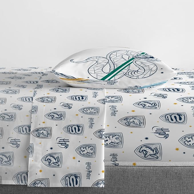 Harry Potter Twin Comforter Set 5 Piece Kids Bedding, Gray | Hogwarts, Bed in a Bag, Comforter Sheets Sham Pillowcase, Official Brand, Soft Microfiber, Machine Washable, Kids Gift