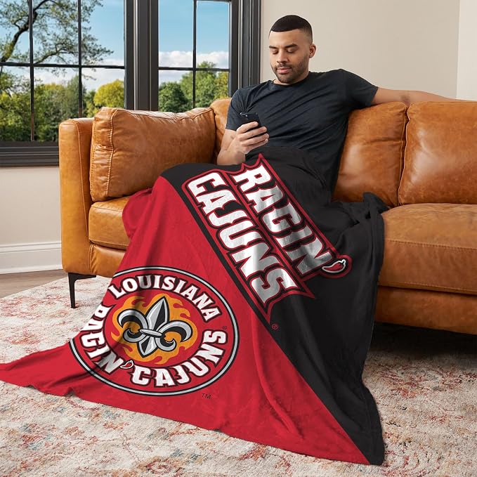 Northwest NCAA Silk Touch Throw Blanket, Ultra Soft Plush Polyester, Lightweight Warm Decorative Fan Gift, 46 x 60 in