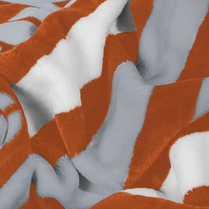 Logo Brands NCAA Raschel Throw Blanket – 50 x 60 Soft Fleece Blanket, Officially Licensed Collegiate Design, Cozy Throw for Tailgating, Game Day, & Home Décor