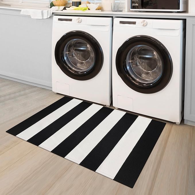 Black and White Striped Outdoor Rug 2x3 Cotton Woven Rug Small Front Porch Rug Door Mats Reversible Foldable Washable Indoor Outdoor Carpet Area Rugs for Entryway Farmhouse Decor Doormats