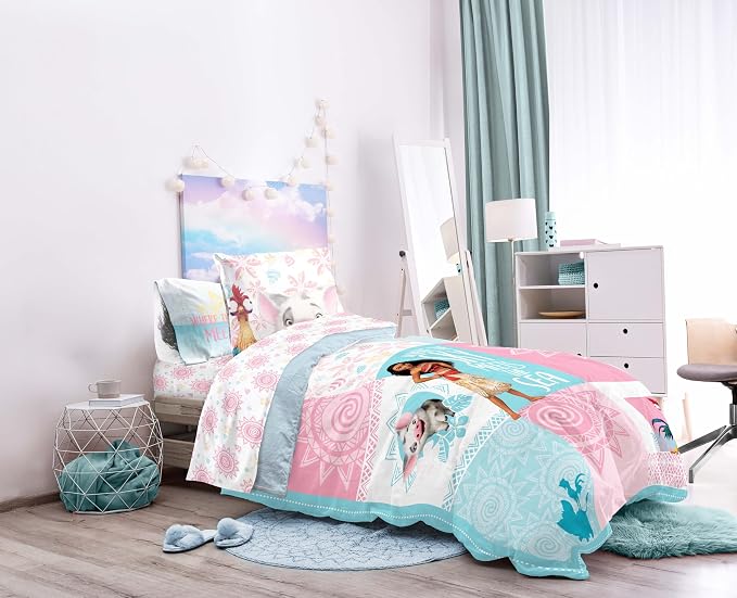 Disney Moana Twin Comforter Set 5 Piece Kids Bedding for Girls, Multi | Bed in a Bag, Comforter Sheets Sham Pillowcase, Official Brand, Soft Microfiber, Machine Washable, Easy Care, Girls Gift