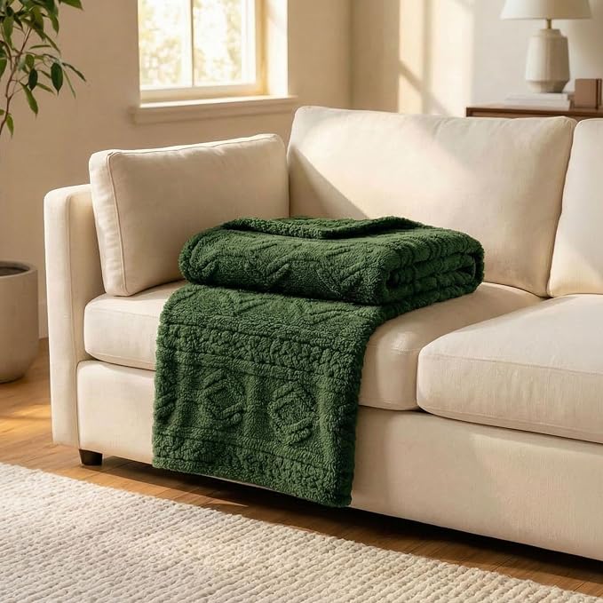 SUPERIOR Fleece Boho Jacquard Blanket, Decorative Blankets for Bedroom, Sofa, Fuzzy, Plush, Fluffy, Soft, Cute Room Decor, Beautiful Cover, Comfort Essentials, Arctic Collection, Throw XL, Green