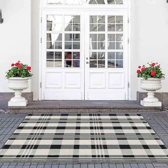 Buffalo Plaid Outdoor Rug 4x6 Cotton Woven Rug Black and Off White Checkered Rug Front Porch Decor Washable Indoor Outdoor Area Rug for Living Room Bedroom Dining Room Patio Farmhouse Carpet