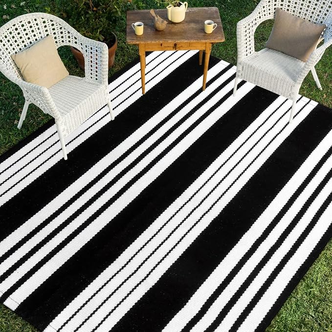 LEEVAN 4'X6' Black and White Striped Woven Cotton Reversible Outdoor Rug | Machine Washable Front Porch Rug, Entryway Door Mat, Indoor Layering Carpet for Balcony Farmhouse Laundry Farmhouse