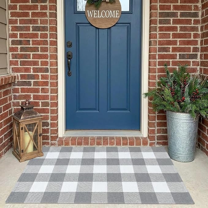 Buffalo Plaid Outdoor Rug 27.5" x 43" Gray and White Checkered Area Rug Washable Doormats Indoor Outdoor Rugs for Layered Front Door Mats, Porch, Entryway, Kitchen, Farmhouse