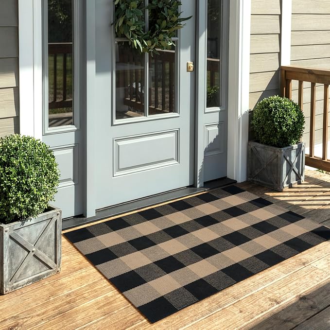 OJIA Buffalo Plaid Checkered Rug 27.5"x43" Fall Front Door Mat Welcome Mats | Washable Woven Front Porch Rug Outdoor Door Mat Welcome Mats Indoor Layered Doormats for Entryway Home Entrance Black/Tan