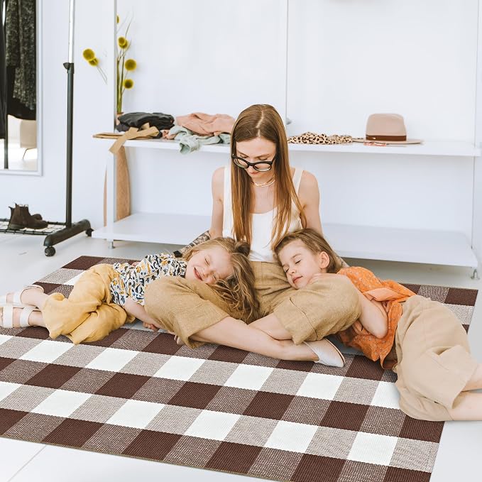 Buffalo Plaid Rug 3x5 Brown and White Checkered Rug Grid Indoor Outdoor Doormat Porch Layering Carpet Cotton Woven Washable Area Mat for Patio Entryway Farmhouse Decor