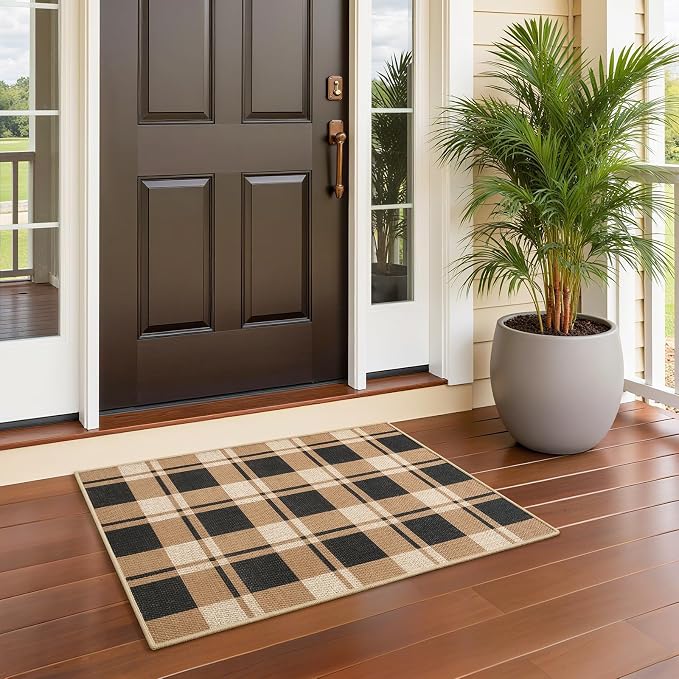 AROGAN Small Checkered Entry Rug, 2x3 Jute Rug Front Door Mat, Washable Non Slip Area Rug,Farmhouse Design Neutral Geometric Low Pile Rugs for Floor Carpet Entryway Porch Doorway, Black and Brown