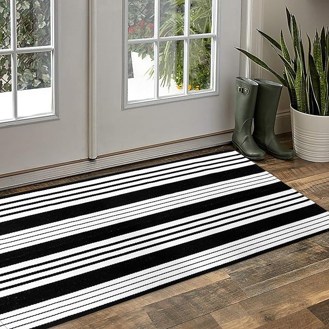 OJIA Black and White Striped Outdoor Rug 24"x51" Front Door Mat Porch Rugs | Washable Fall Front Door Mat Outside Entrance Entry Rug Doormat Outside Cotton Woven Indoor Area Rugs for Entryway Decor