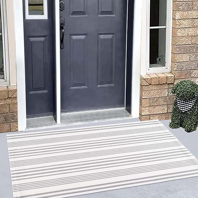 Grey and White Outdoor Rug 24'' x 51''Striped Front Porch Rug Hand-Woven Machine Washable Layered Door Mats for Entryway/Bedroom/Outdoor
