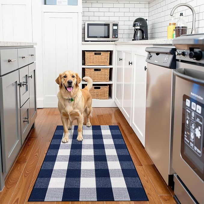 OLANLY Buffalo Plaid Rug 2' x 3' (24" x 36") – Navy and White Cotton Checkered Doormat, Washable Indoor Outdoor Rug for Layered Front Porch, Kitchen, Entryway Decor