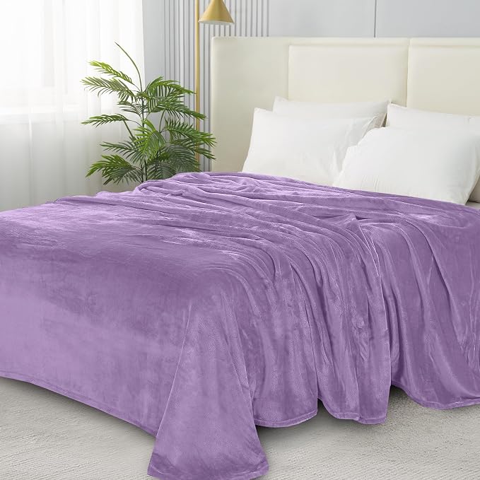 Elegant Comfort Luxury Velvety Softness Fuzzy Plush Micro-Velour Ultra-Soft Blanket, King/California King, Lavender