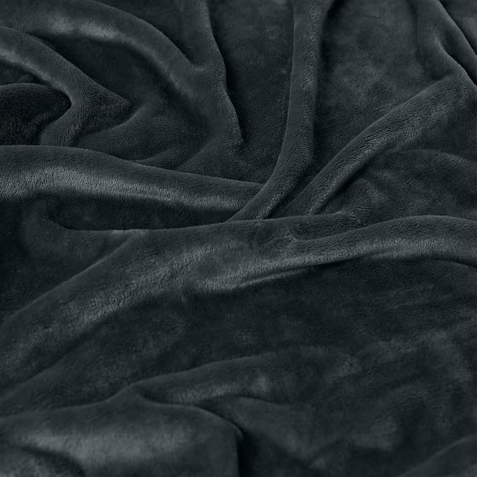 Americanflat 90x90 Fleece Throw Blanket - Soft and Breathable Throw Blanket for Couch, Bed, Chair - Oversized Fleece Blankets Perfect for Home, Bedroom, or Outdoor Use - Gray