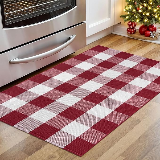 KOZYFLY Buffalo Plaid Rug 27.5x43 Inches Red and White Checkered Rug Christmas Halloween Fall Door Mat Woven Cotton Washable Area Rugs Door Mat Outdoor Entrance for Front Porch Entryway
