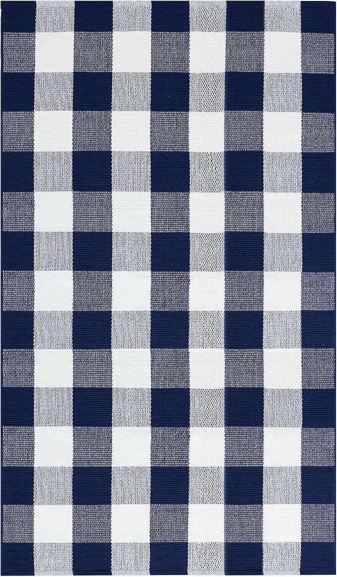 IOHOUZE Buffalo Plaid Checkered Rug 4x6 Ft Front Door Mats, Washable Area Rugs for Front Porch Decor, Spring Summer Welcome Mats Outdoor, Navy White Rug for Farmhouse/Entryway/Home Entrance
