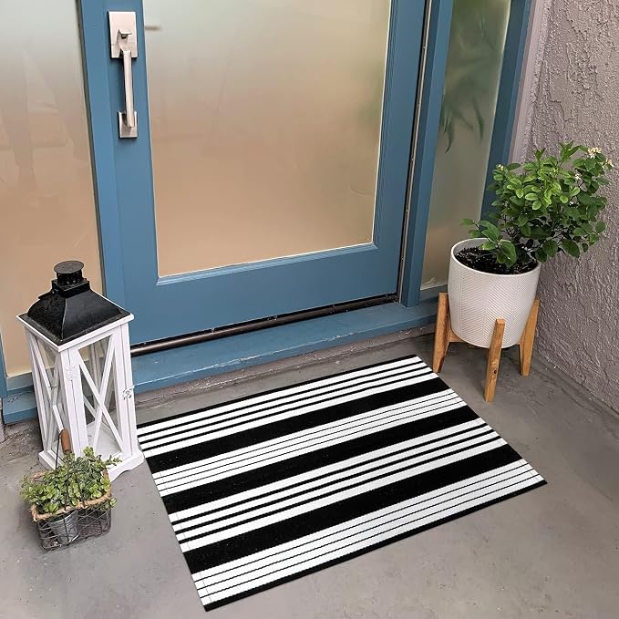 OJIA Front Door Mat 24"x35" Black and White Outdoor Rugs Front Door Rug | Washable Entryway Rug Cotton Woven Indoor Outdoor Doormat Small Area Rugs Layered Doormat for Porch/Outside Entrance Decor