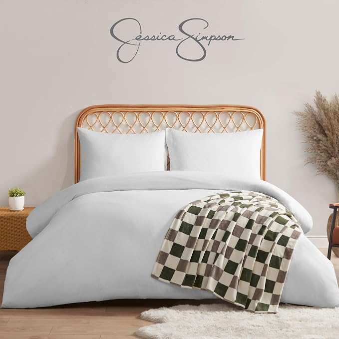 Jessica Simpson Plush 50"X70" Throw Blanket - Emery Checkerboard Olive/Grey - Luxurious Plush Blanket for Ultimate Comfort and Cozy Warmth