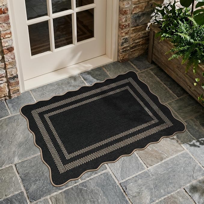 LIVEBOX Scalloped Easy Jute 2x3 Kitchen Rug, Black Front Door Mat Small Indoor Outdoor Rug for Entryway, Washable Non Slip Farmhouse Area Rugs, Tan Neutral Carpet Doormat for Porch Doorway Foyer