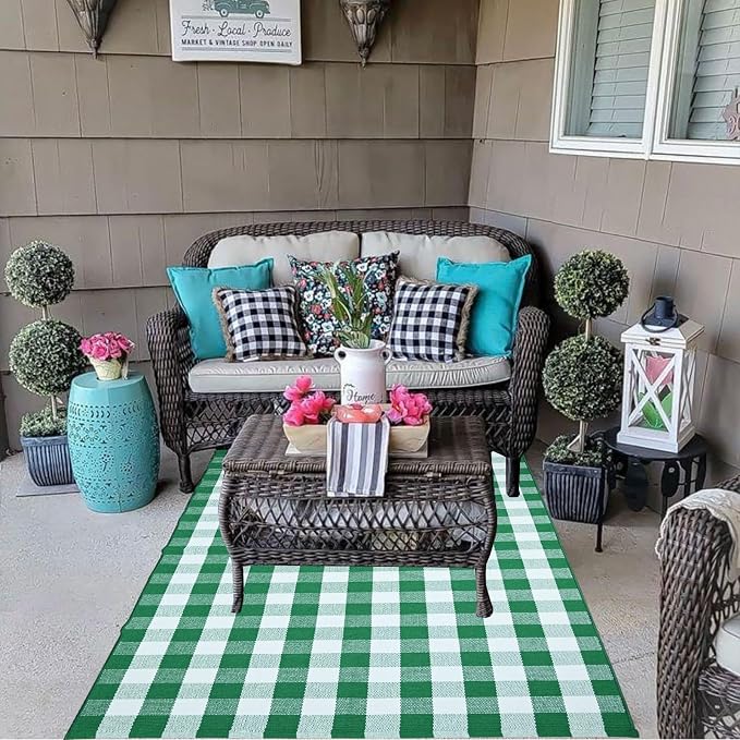 CAINANEL Buffalo Plaid Outdoor Rug Green and White Spring Door Mat Layering Rug Welcome Doormats for Spring Easter Farmhouse Entrance Porch Outdoors Decor