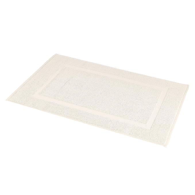 Amazon Basics Banded Bathroom Bath Rug Mat, Machine Washable, Super Absorbent, 100% Cotton, 20" W x 31" L, Cream