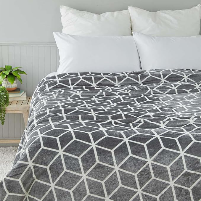 Elegant Comfort Luxury Velvety-Soft Coral Flannel Blanket Micro-Velour Ultra-Softness Fuzzy Plush, Full/Queen, Grey