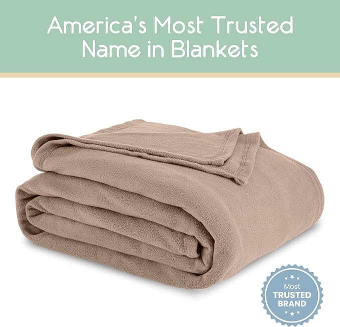 Twin Size Microfleece Blanket | Fleece Bed Blanket | All-Season Comfort| Supersoft Lightweight | Plush Throw Blanket for Bed Couch or Sofa | Pet-Friendly | Nutmeg