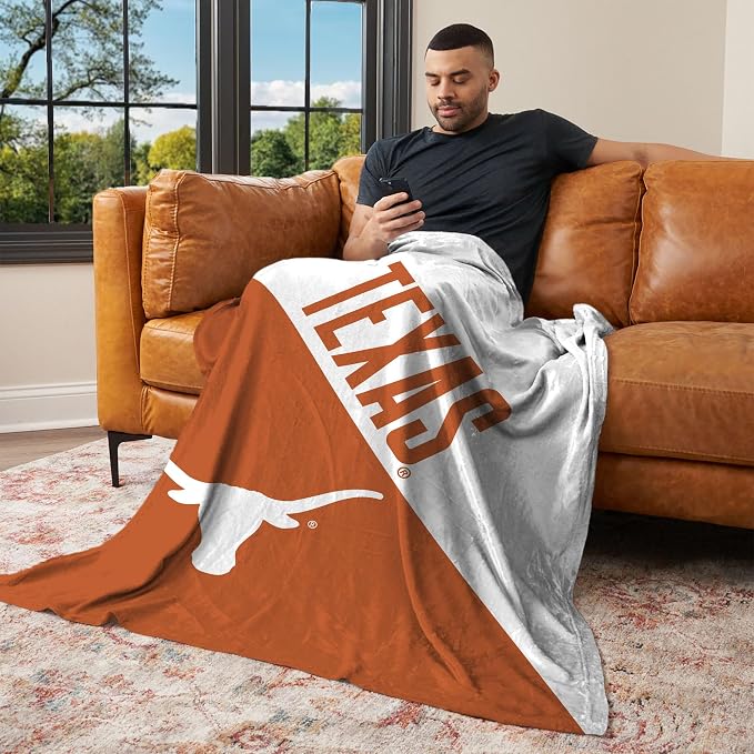 Northwest NCAA Silk Touch Throw Blanket, Ultra Soft Plush Polyester, Lightweight Warm Decorative Fan Gift, 46 x 60 in