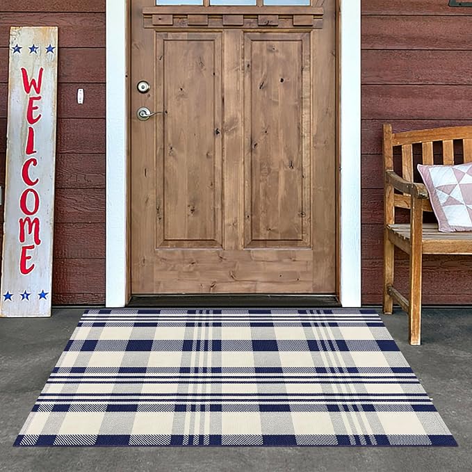 Buffalo Plaid Rug 3x5 Cotton Woven Buffalo Check Rug Navy and Off White Front Porch Doormat Checkered Outdoor Washable Indoor Outdoor Area Rug Layered Door Mats Carpet for Entryway Kitchen Farmhouse