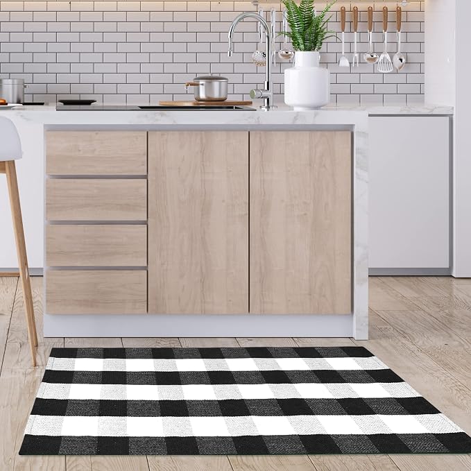 uxcell Buffalo Check Rug,Plaid Outdoor Rug,Layered Door Mat,Cotton Gingham Rugs,Floor Mat for Front Porch/Runner/Bedroom/Kitchen/Farmhouse 43"x28" Black & White