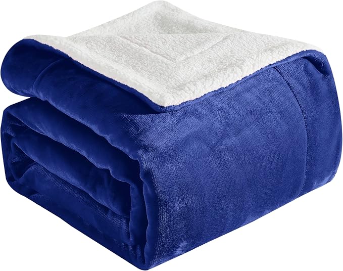 Elegant Comfort Ultra Soft Reversible Flannel Sherpa Blanket - Cozy Silky Fleece Throw for Couch, Bed - Plush Fuzzy Warm Winter Blanket for Gift, Full, Royal Blue